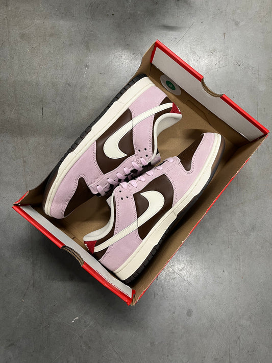 Nike Dunk Low Neapolitan (Women's)