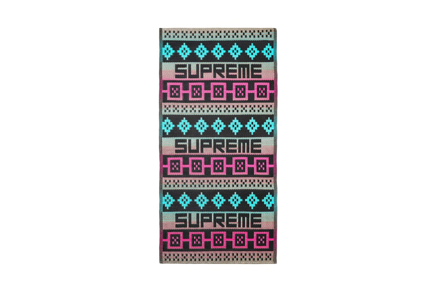 Supreme Sosenap Plastic Mat Multicolor